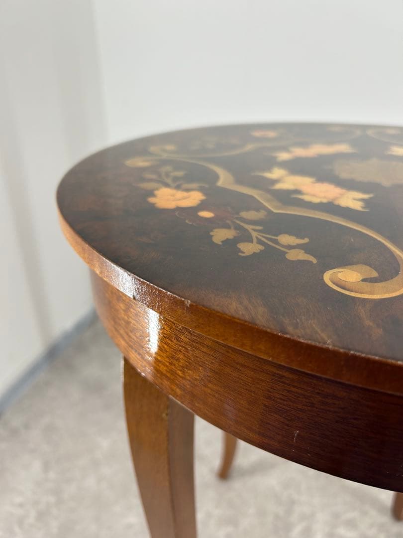 送料込み⭐︎天板収納オルゴール付き円形木製サイドテーブル