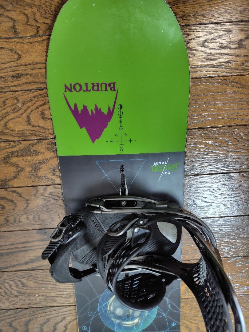 スノーボード Burton CUSTOM 154cm + BURTON GENESIS