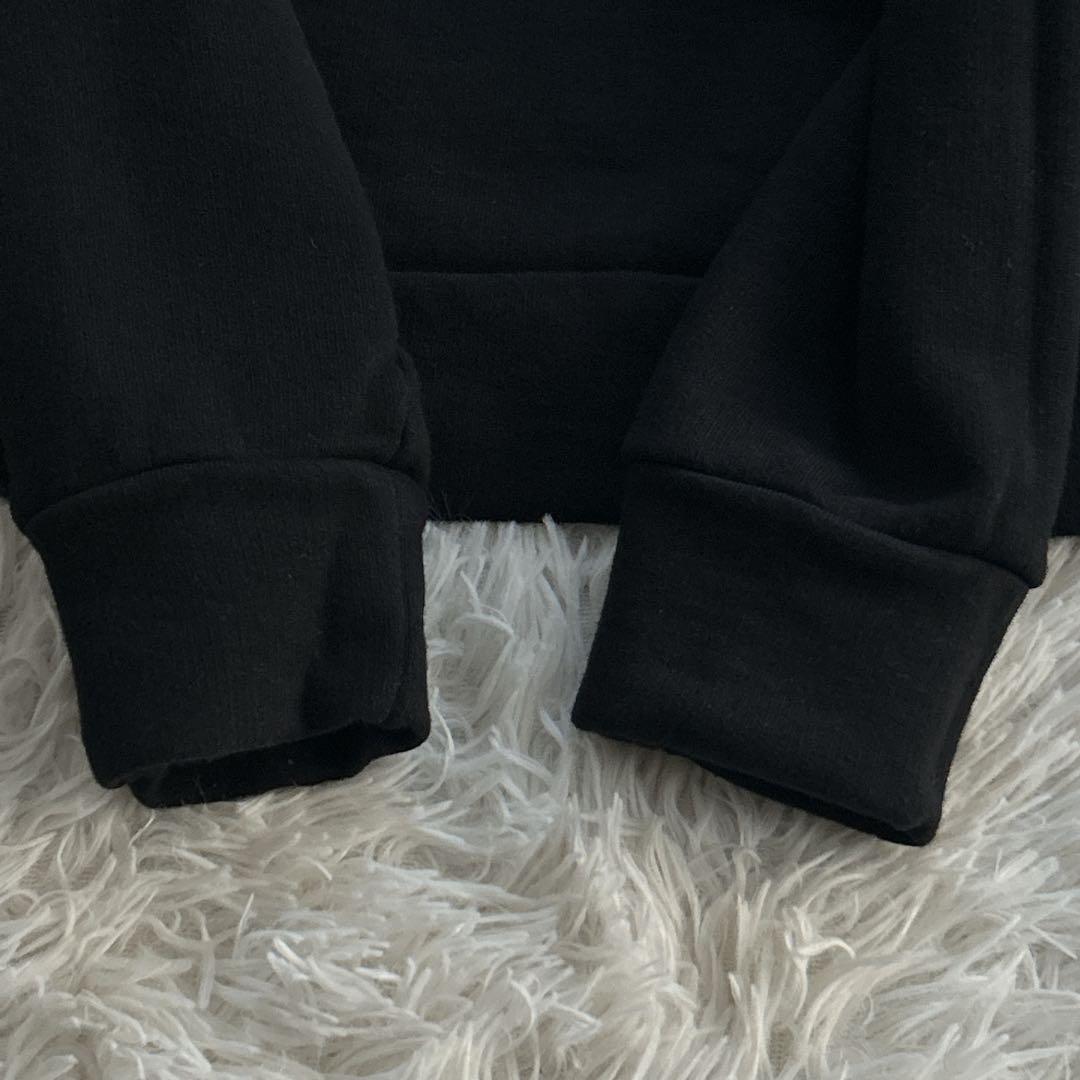 希少サイズ品✨ VERSACE ヴェルサーチ ゴールド刺繍 スウェット 黒 L