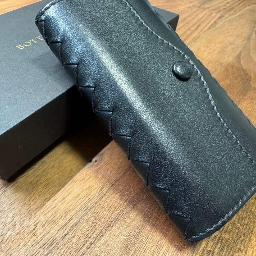 Bottega Veneta ブラックキーケース