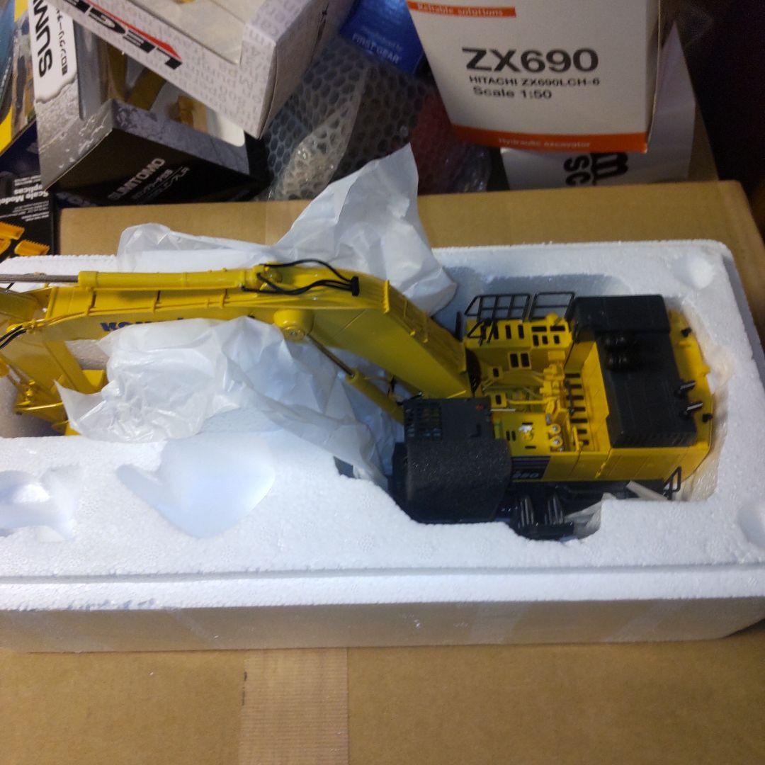 コマツ建機　KOMATSU PC 1250-11 　1/50