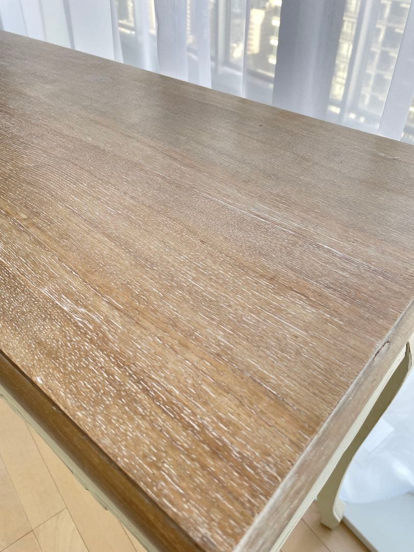 アンティーク調サイドテーブル