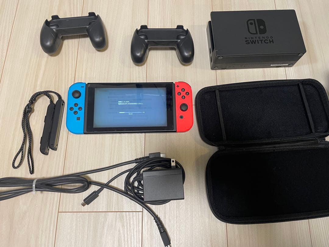 Nintendo Switch ネオンブルー・ネオンレッド 本体