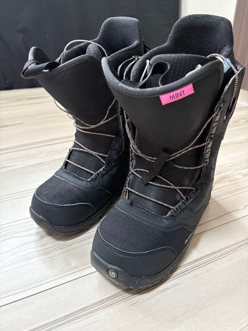 【週末限定値下げ】BURTON MINT ブーツ 24cm