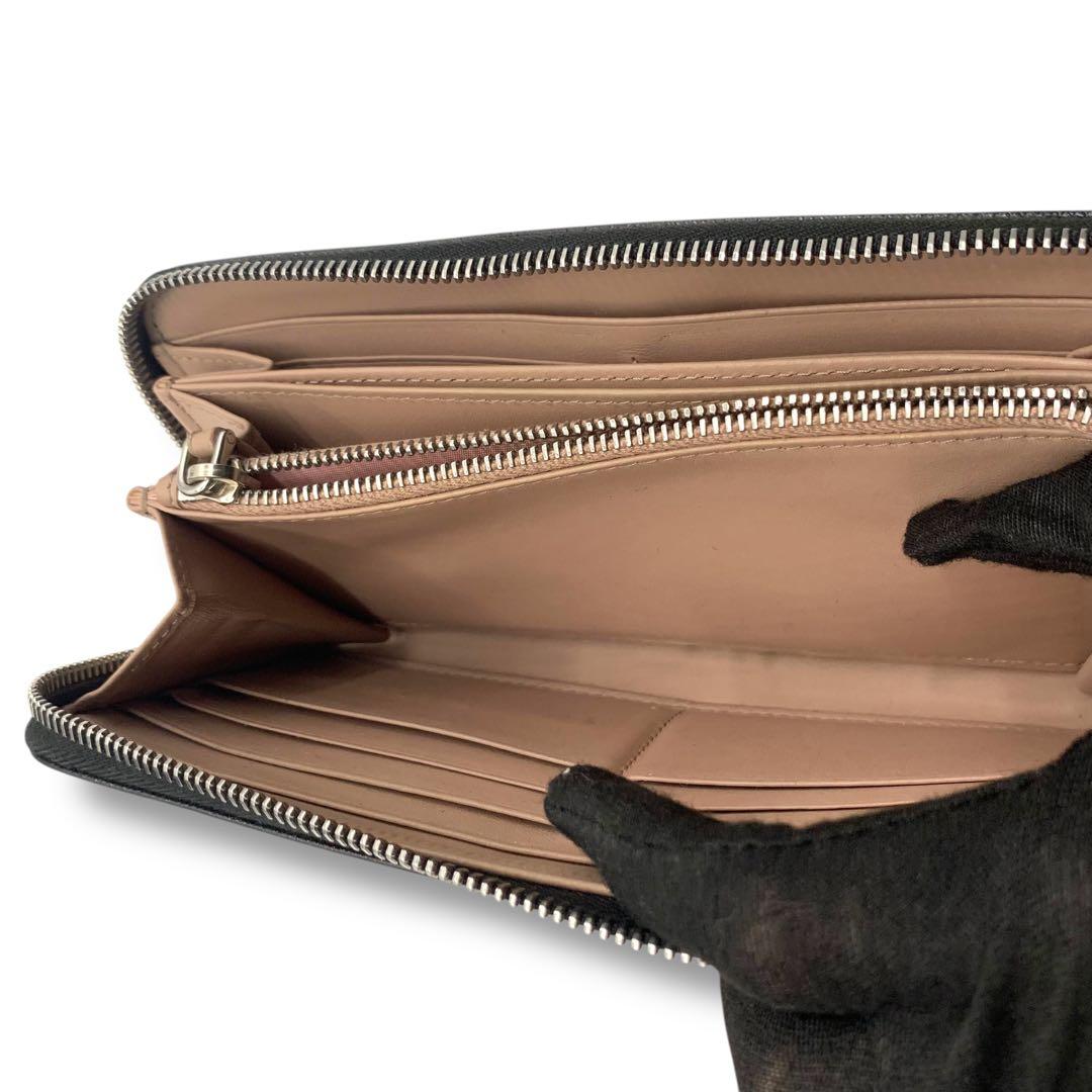 極美品！　PRADA ブラック レザー 長財布　三角ロゴ　ウォレット