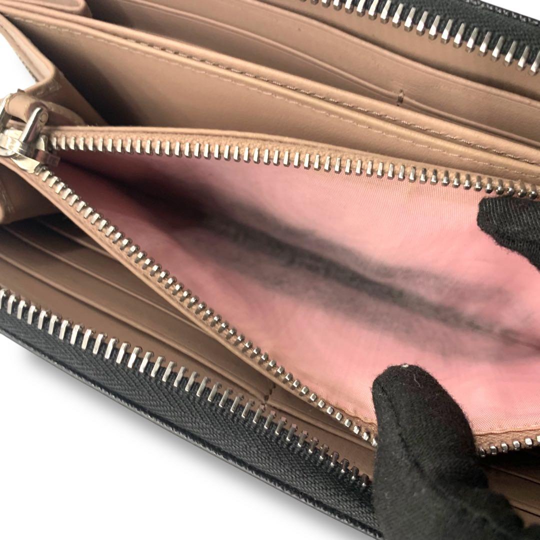 極美品！　PRADA ブラック レザー 長財布　三角ロゴ　ウォレット