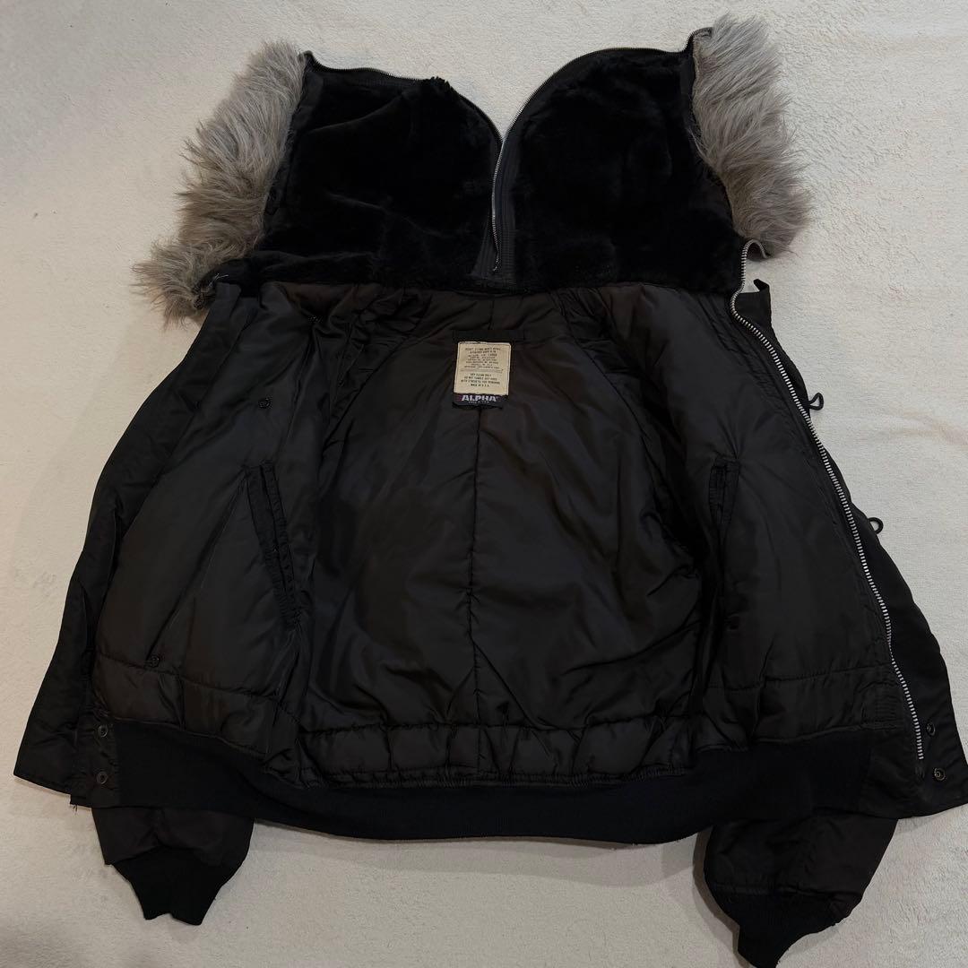 80s〜90s　アルファ　N-2B　USA製　短丈　Y2K　3本線タグ　黒　L