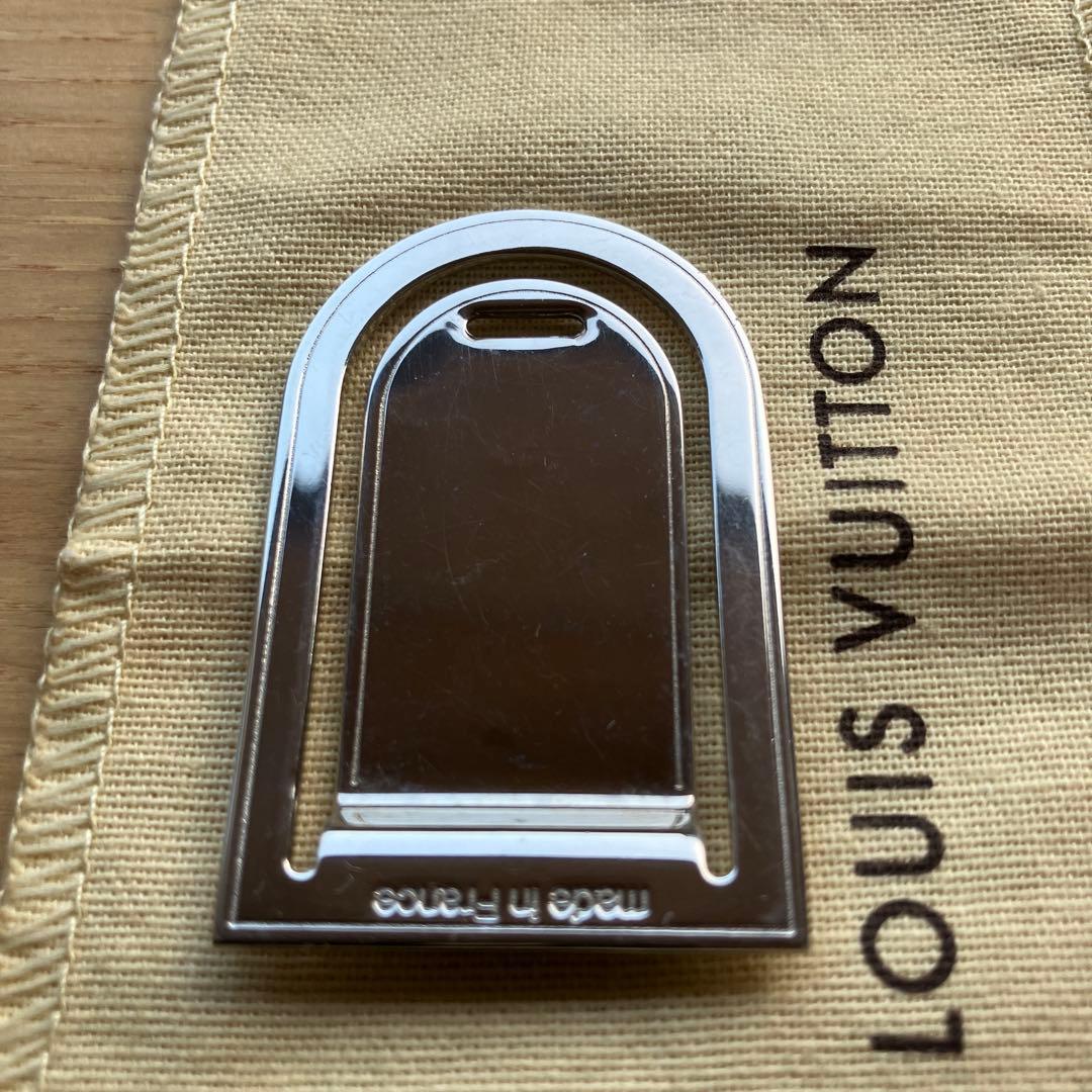 ルイヴィトン　マネークリップ　小袋付