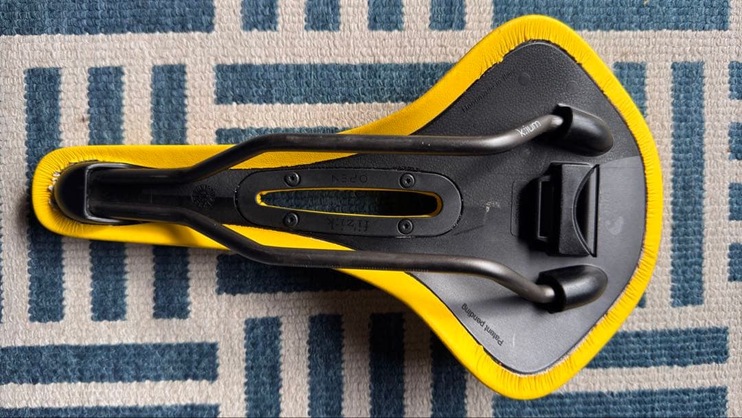 非売品 fi'zi:k ANTARES R3 OPEN kiumレール152mm