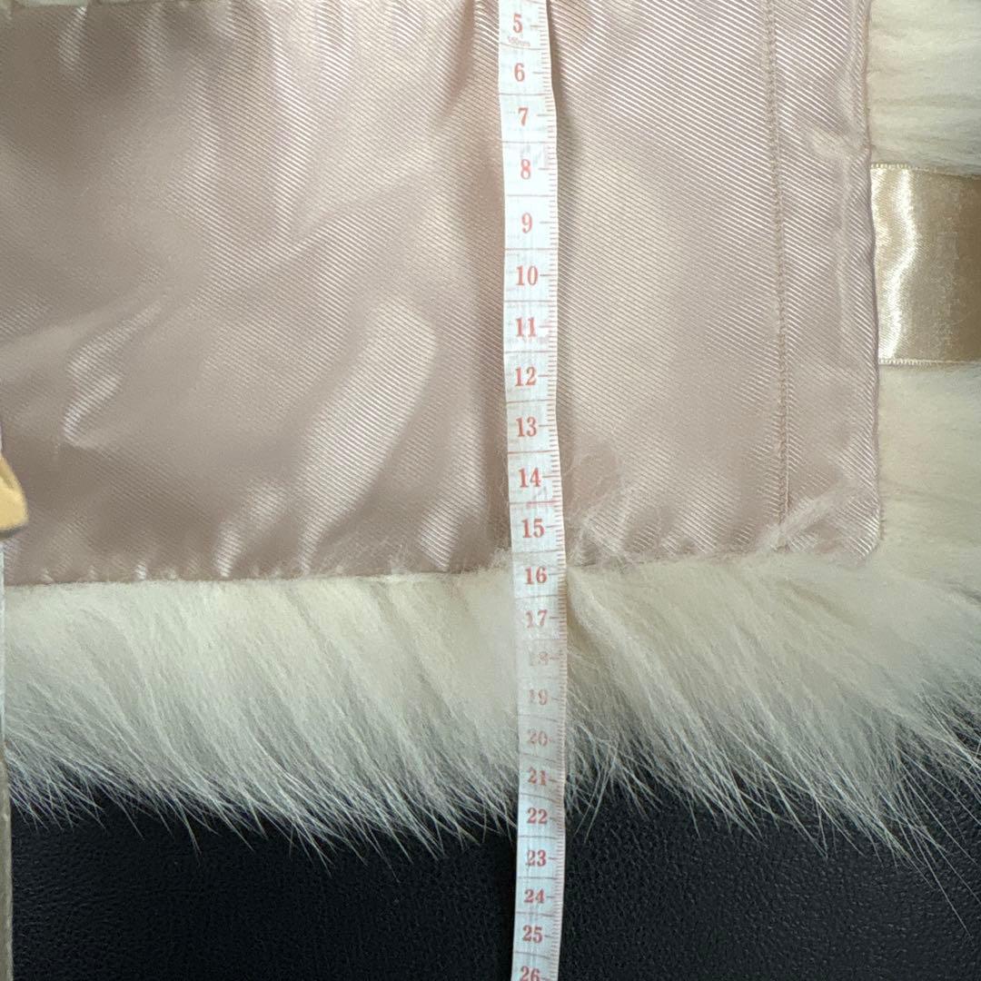 Max Maraマックスマーラ アイボリー ファー マフラー サテンリボン