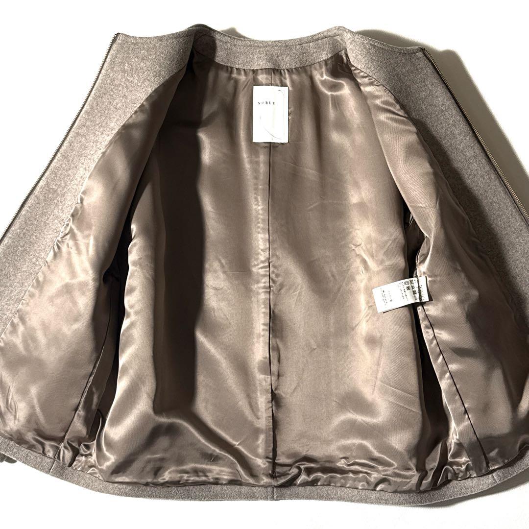 ばず　様ノーブル MTRカラーレスジップショートコート ベージュ 32