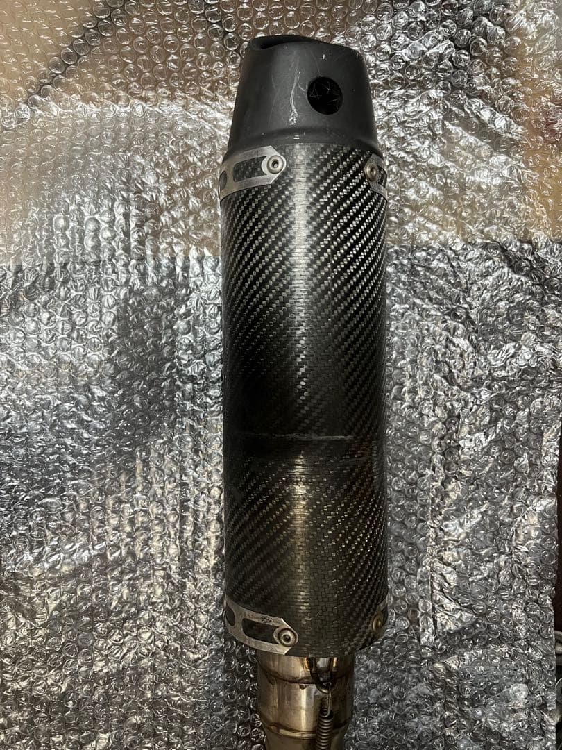 WirusWin ウイルズウィン 人気のブラック カーボン マフラー