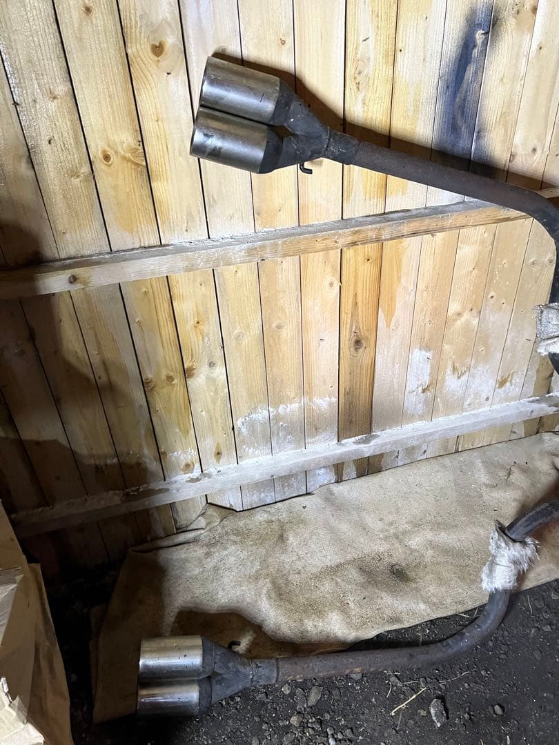 30セルシオ後期、前期デュアルエンド マフラー