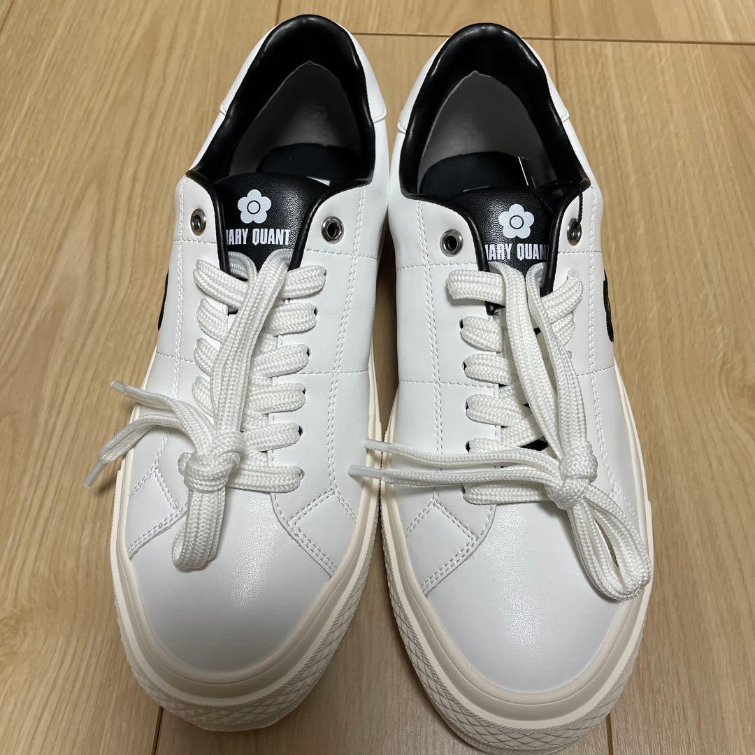 MARY QUANT アイコンデイジーバイカラースニーカー (ホワイト)Mサイズ