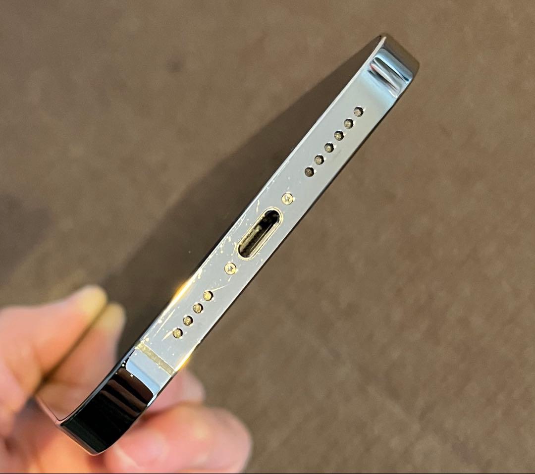 【早い者勝ち】美品iPhone12Promax 256GB ゴールド　シムフリー