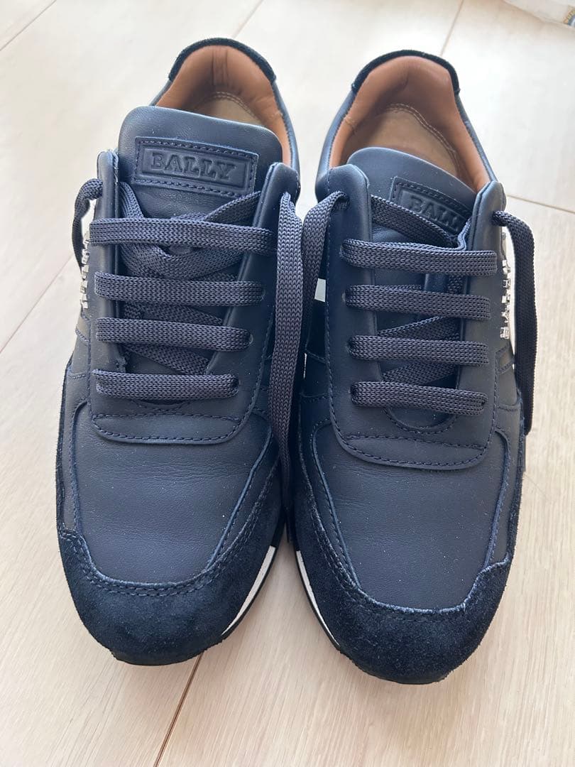 BALLY ネイビー スニーカー　箱保存袋付き