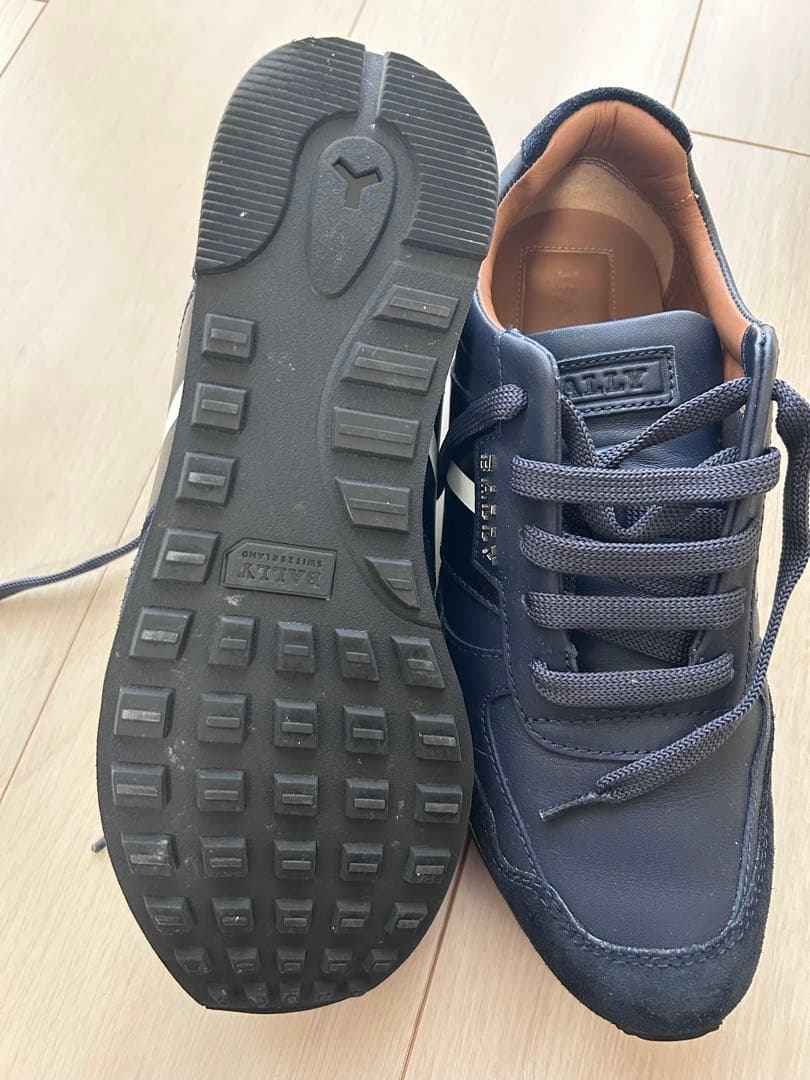 BALLY ネイビー スニーカー　箱保存袋付き