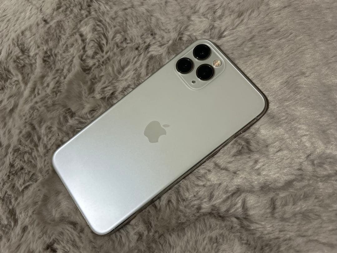 ワ*コ様 ★iPhone 11 Pro シルバー/256GB★