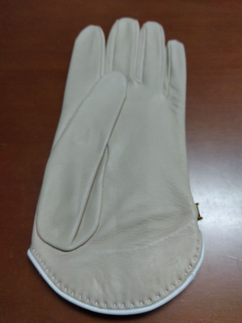 【最終値下げ】エルメス Hロゴ ラムスキン レザーグローブ ライトピンク