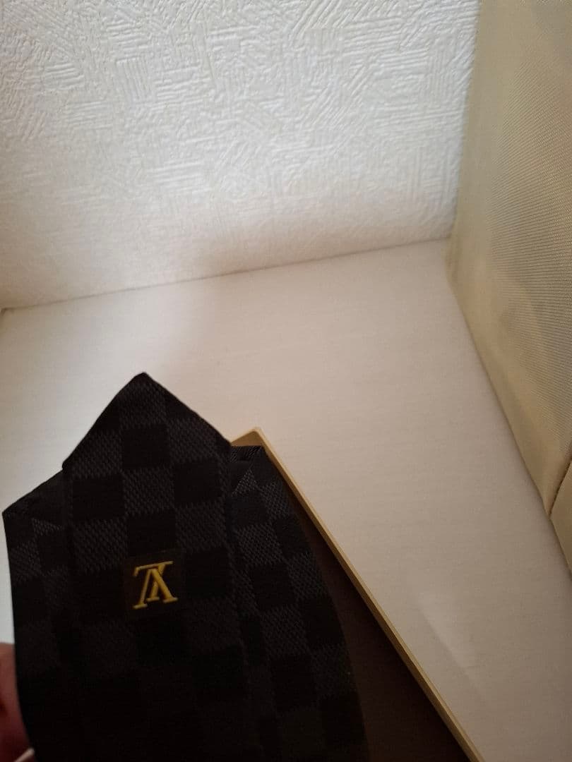 えりぃ　LOUIS VUITTON ブラック ダミエネクタイ　新品未使用品