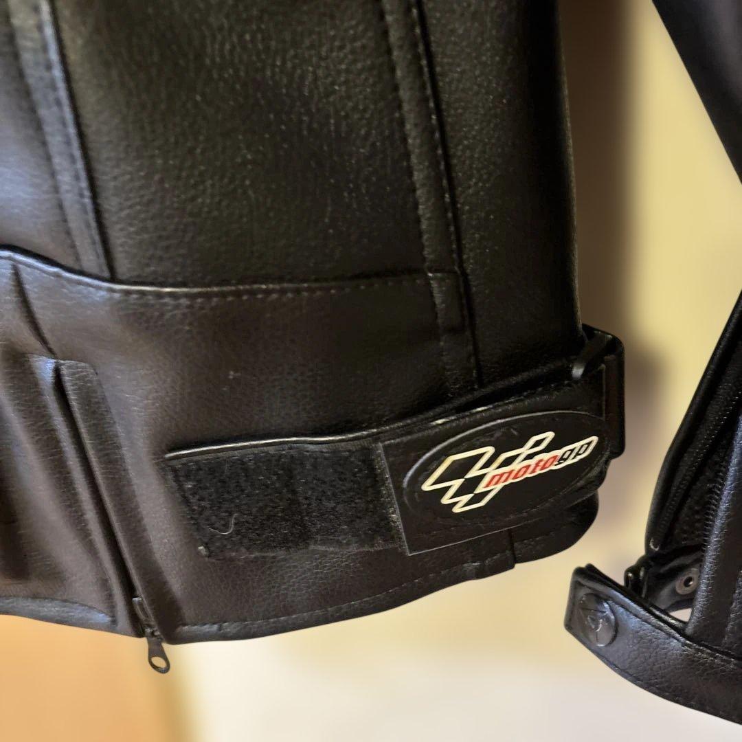 ダイネーゼのモーターサイクルジャケット、レザー