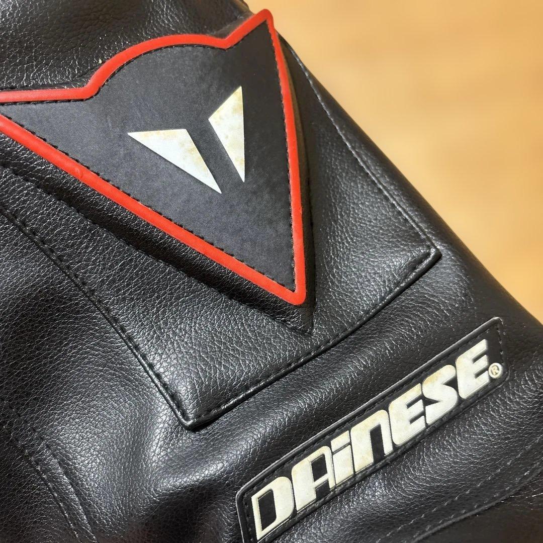 ダイネーゼのモーターサイクルジャケット、レザー