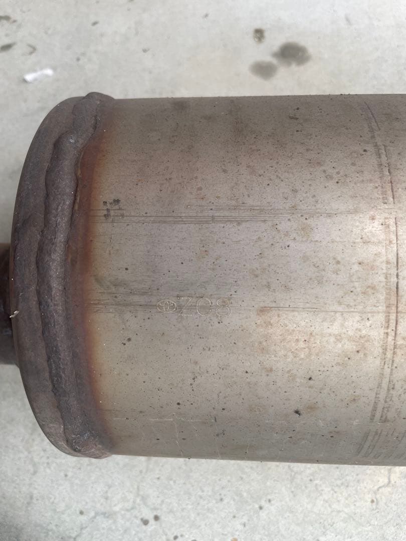 トヨタ　ハイエース　触媒　GDH