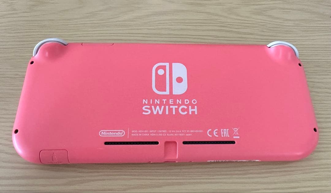 【 Nintendo Switch Lite 】コーラル【充電器付き】