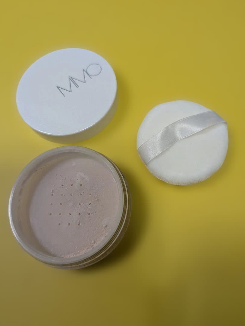 エムアイエムシー 美白 ルースパウダー ピンク 日焼け止めパウダー パフ付き