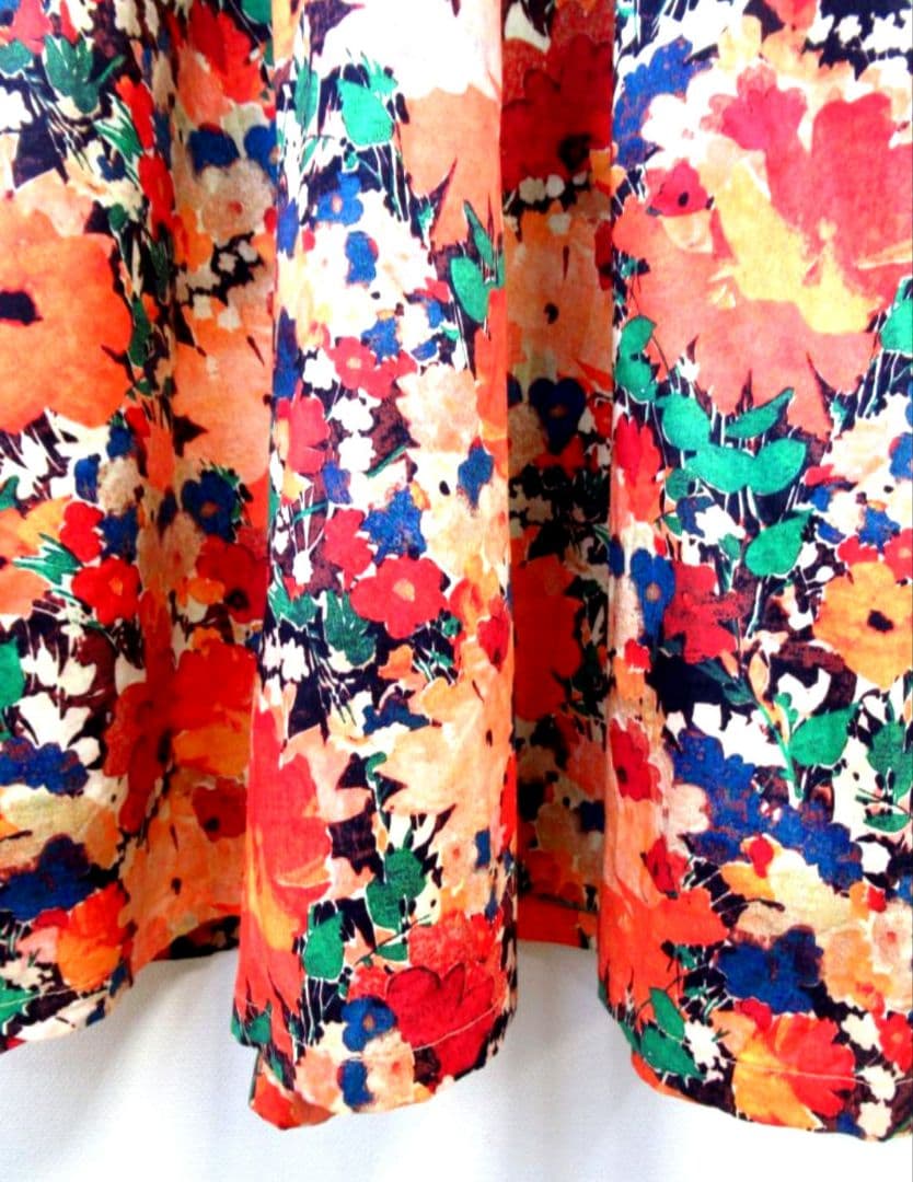 美品★ファミリア★切り替えワンピース　リバティ　肩リボン　ワッフル袖　160