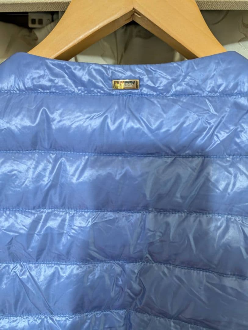 Herno 軽量ダウンベスト