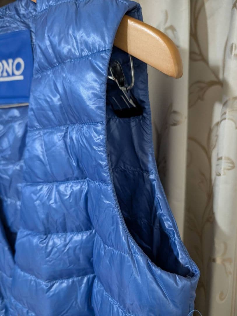 Herno 軽量ダウンベスト