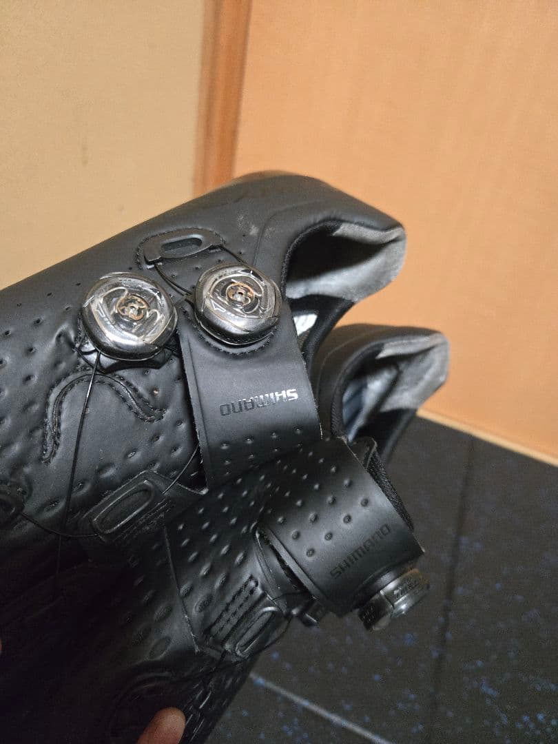 美品 shimano シマノSH-RC9、42.5サイズ（26.8cm）