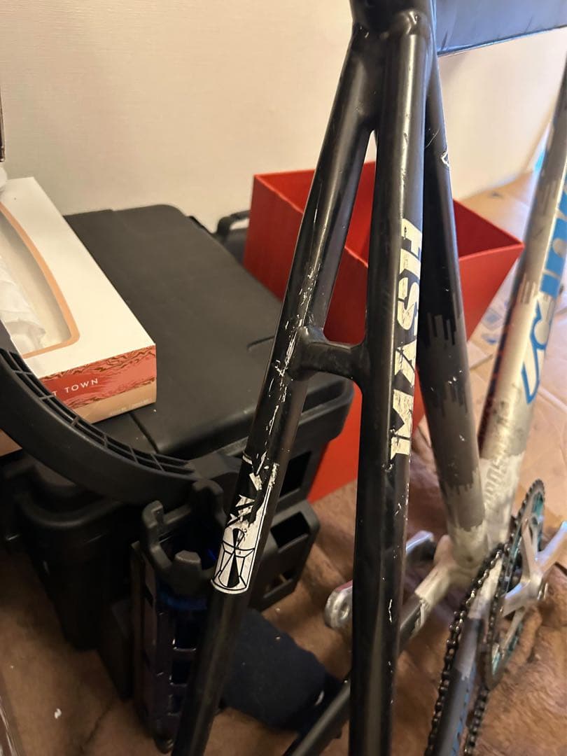 この絵文字スコCinelli mash histogram 2011