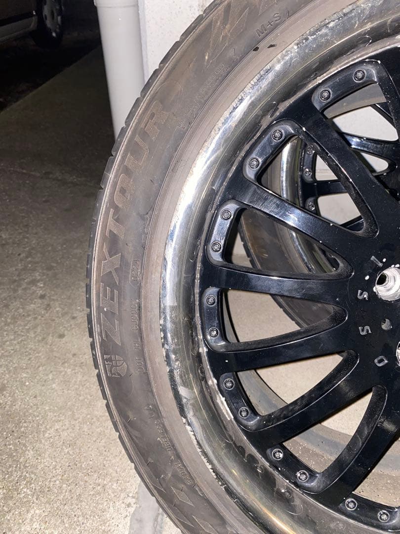 w*e様 カールソン2/16 19インチ　8.5j 9.5j +40