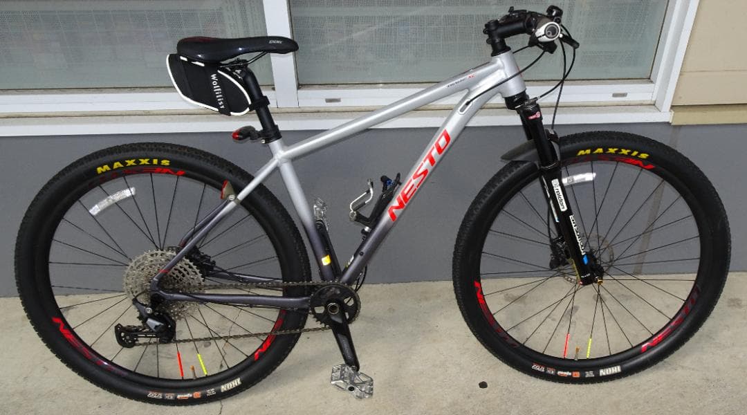 【引取限定】美品　 NESTO TRAIZE XC 2024年モデル 29インチ