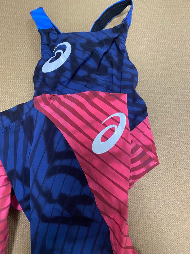 ASICS スポーツ用水着