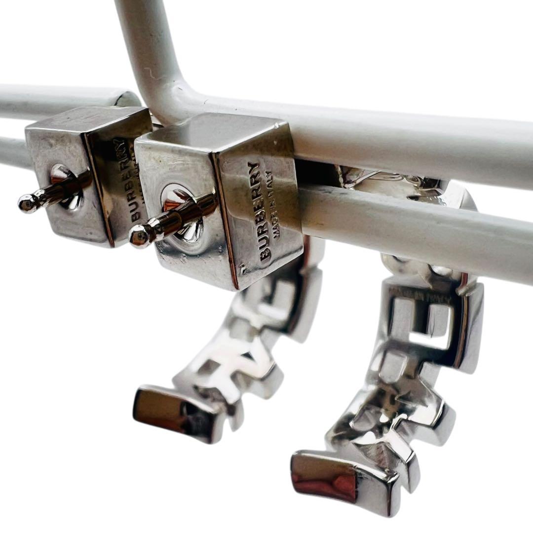 超美品✨バーバリーロンドン　フープ　ピアス　イタリー製　ロゴ