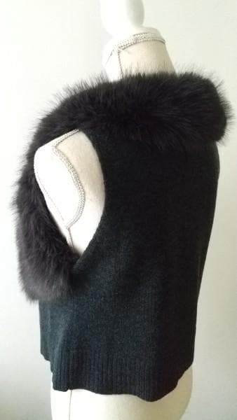 ☆Maglia Plus　ファー付き ウールベスト ダークグレー