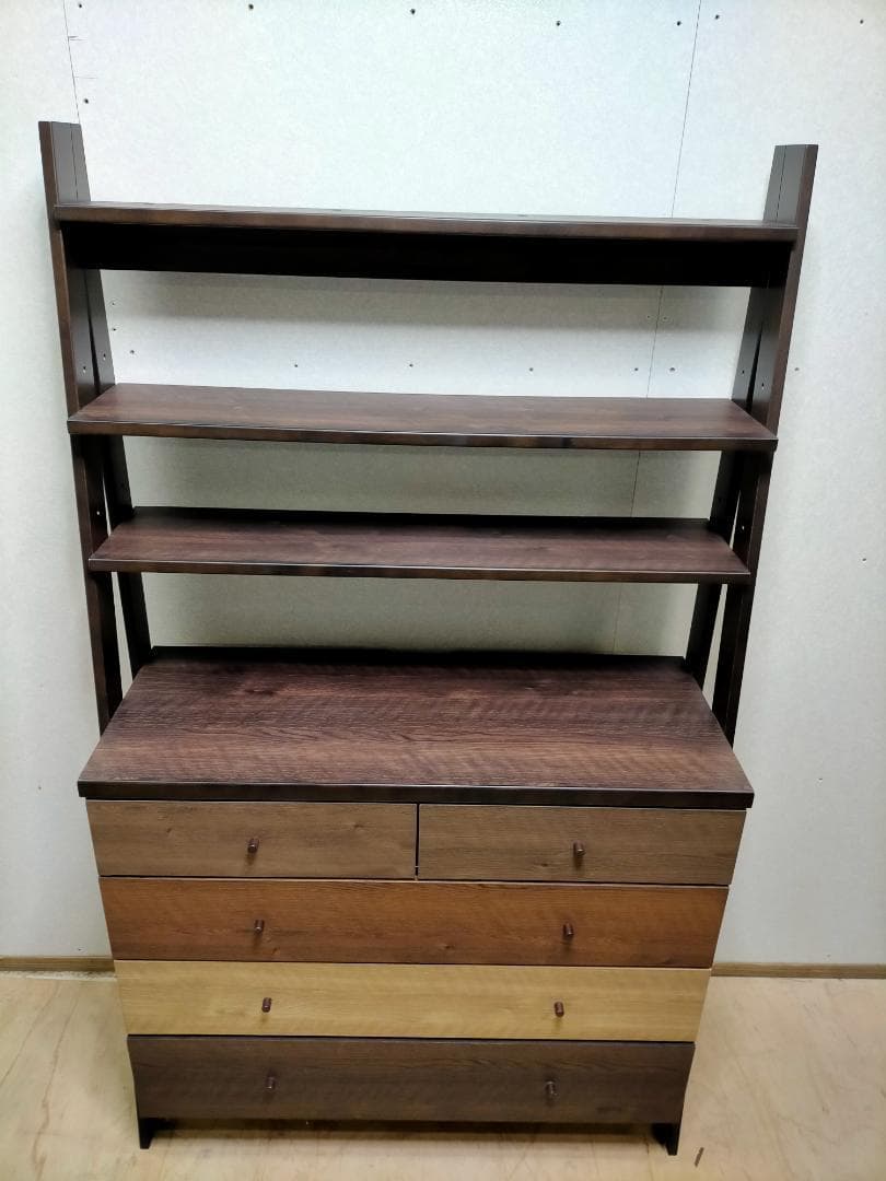 さ*い様 ニトリ　チェストトラック　ランダム 100　75009-4-100