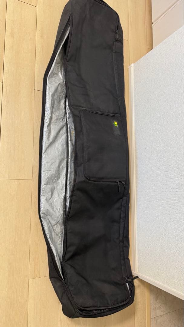 まいまい　Salomon Assassin スノーボード