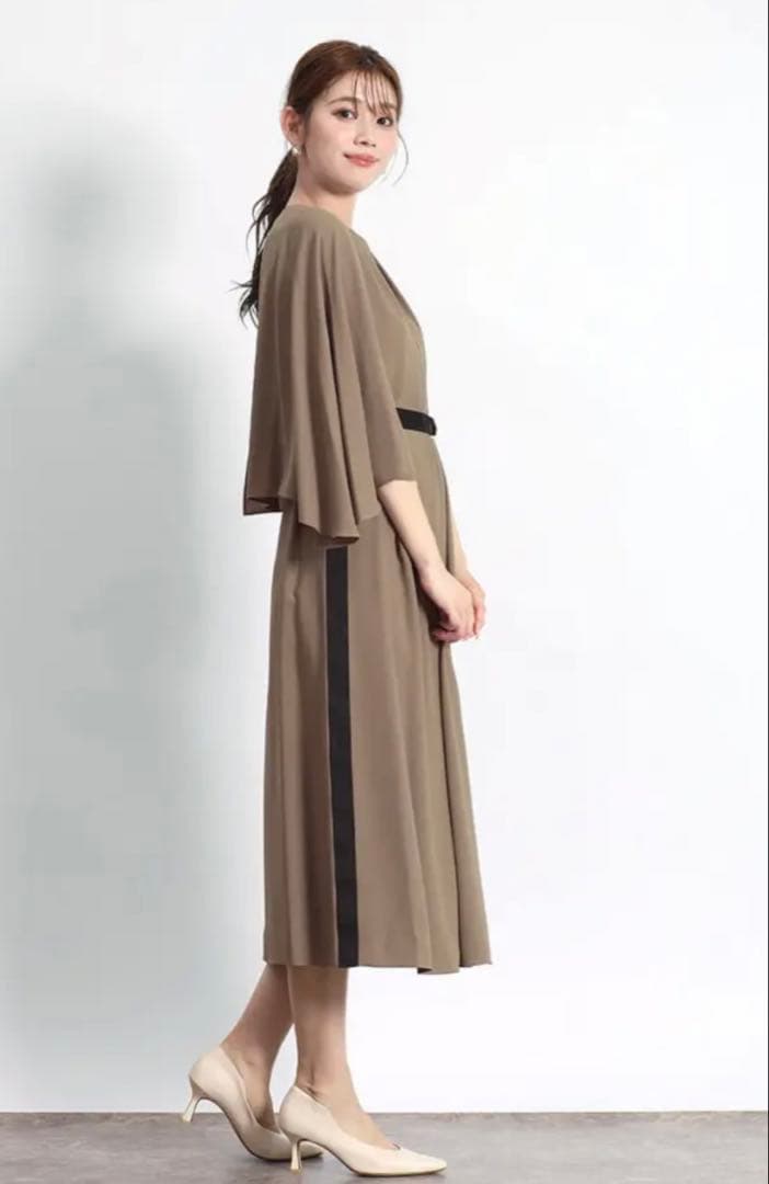 【新品】ヤマダヤ　FENNEL フェンネル　サイドテープケープワンピース