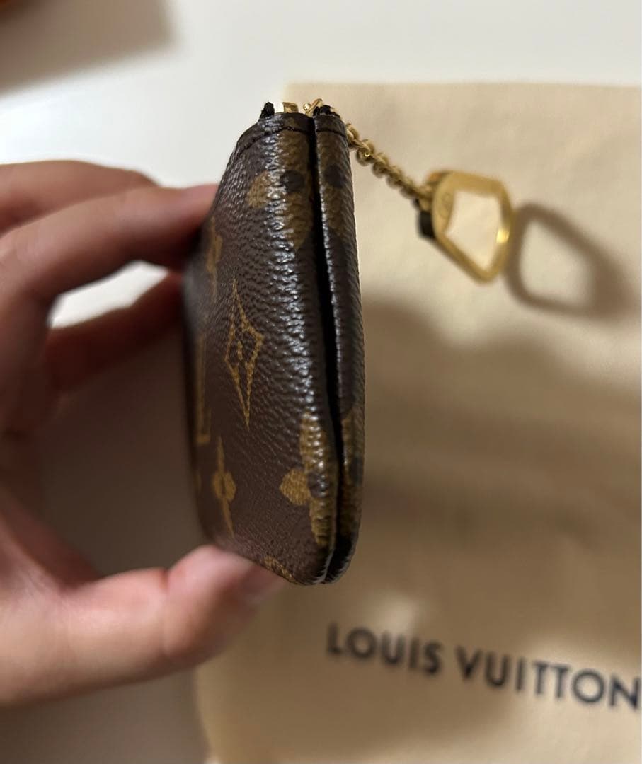 LOUIS VUITTON ポシェットクレ