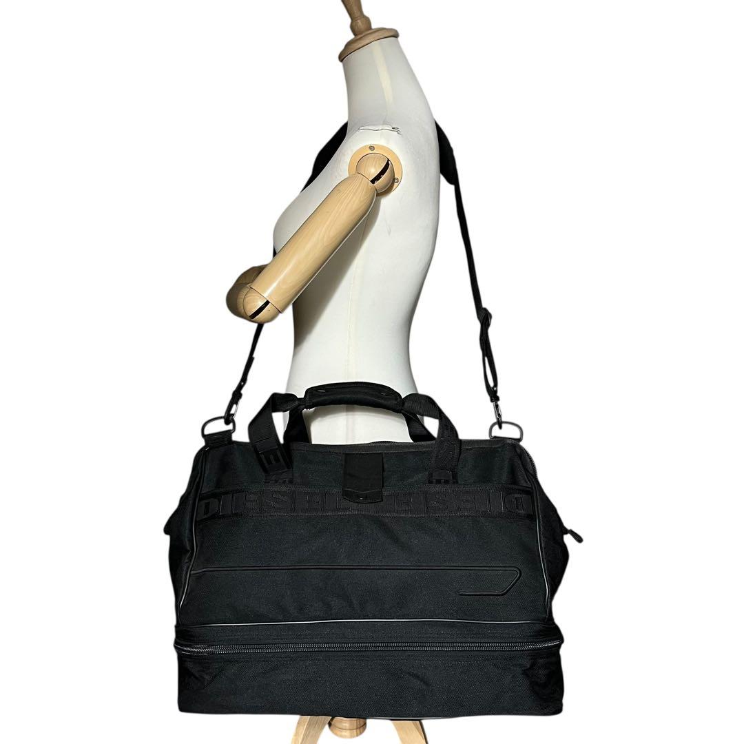 DIESEL ディーゼル　ボストンバッグ ブラック　大容量