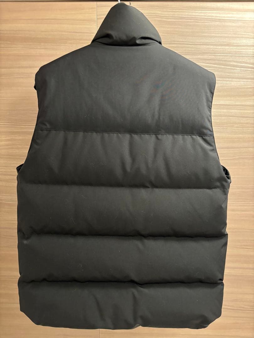   ブラック ダウンベスト L