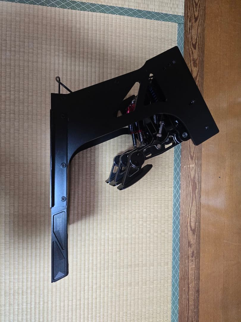 simagic p1000 吊り下げ