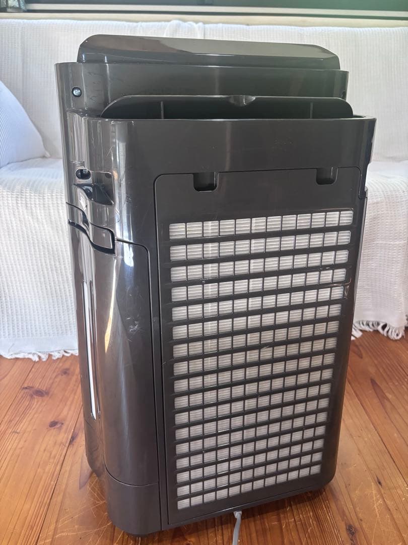 シャープ空気清浄機 KC-J50-H プラズマクラスター ２０２４年製