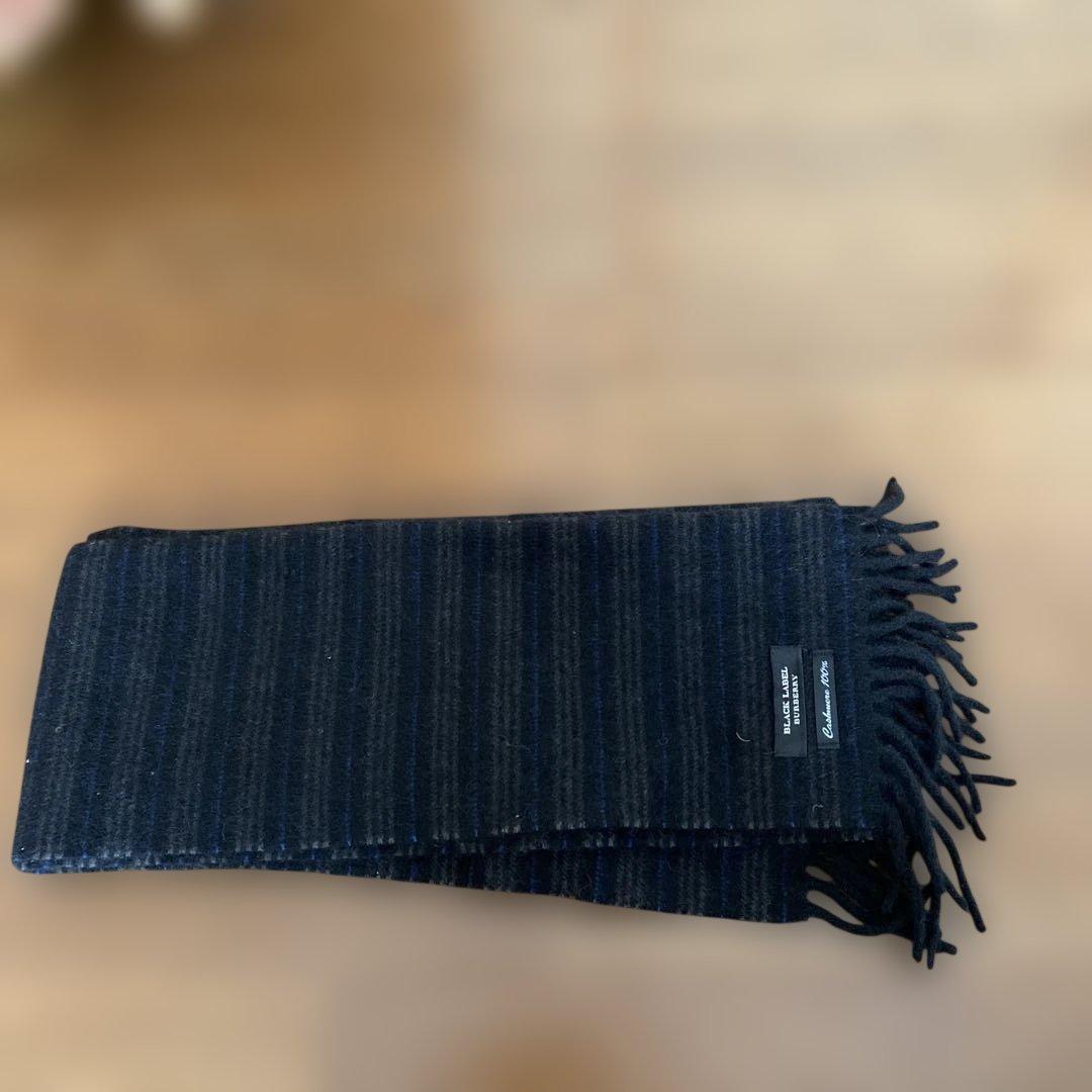 H*y様 バーバリーマフラーブラックレーベル　カシミヤ100%