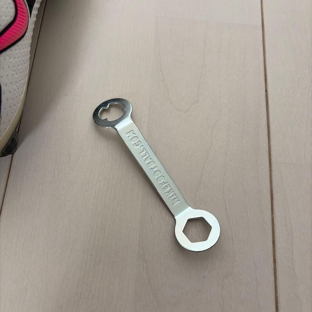 Nike Phantom GT ホワイト/ピンク スパイク