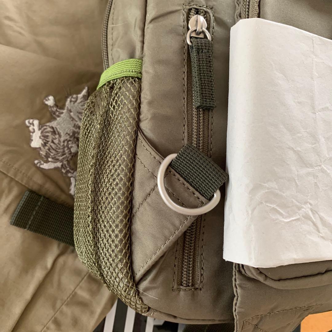 わちふぃーるど　ダヤン　ワンショルダーのバッグと刺繍ダヤン付ショートパンツ